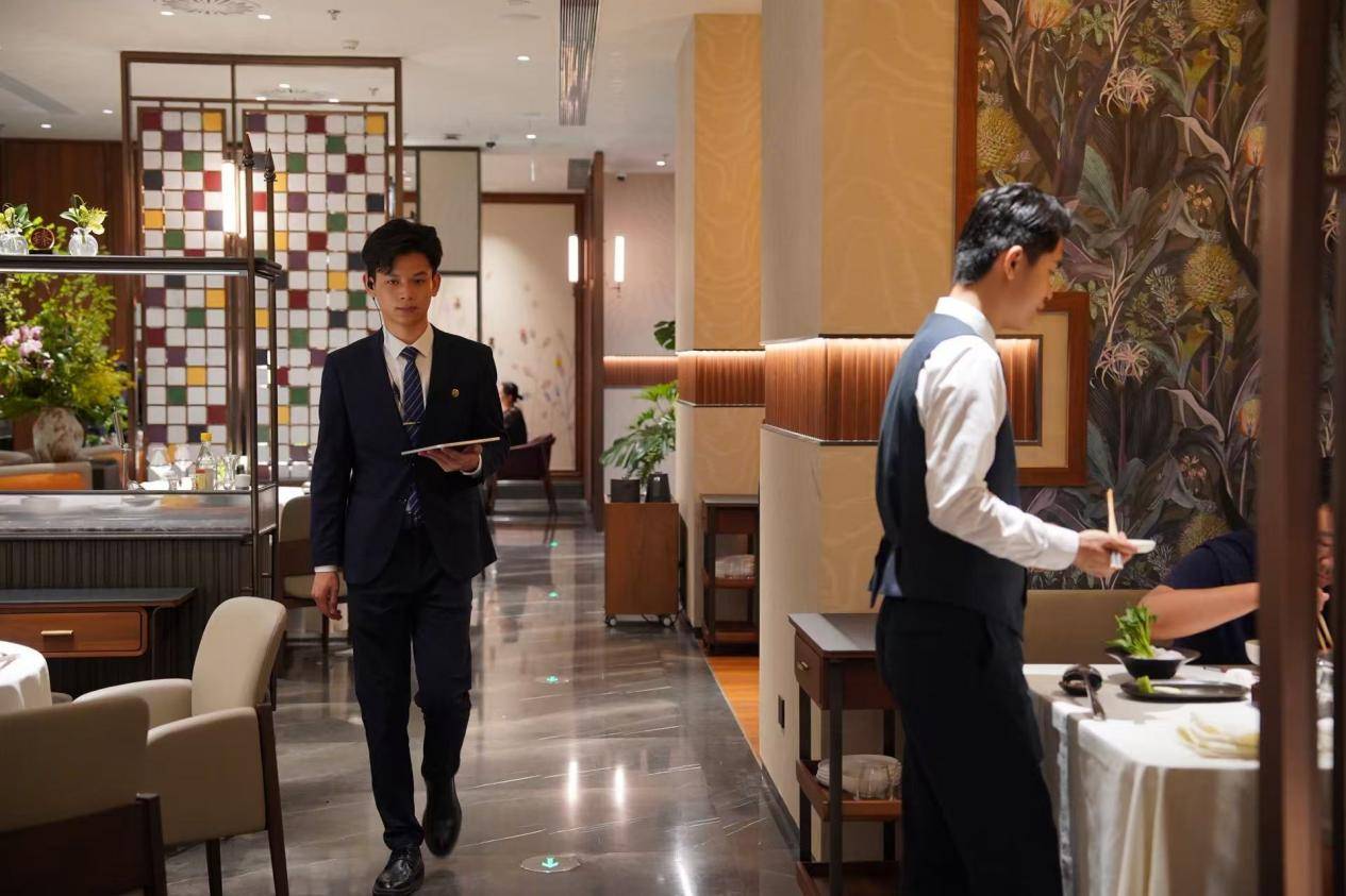 求 海底捞全国首家臻选店开业开元棋牌ap